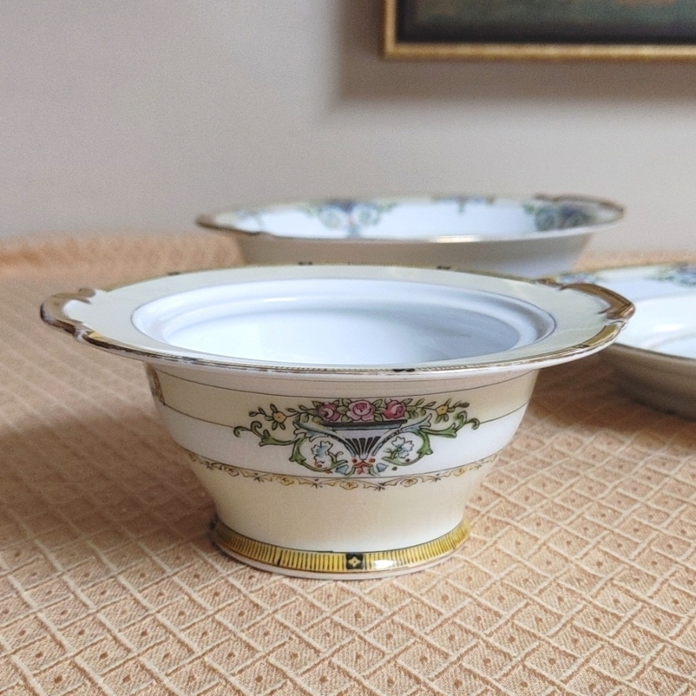 Vintage Noritake Hand Painted Japan Minaret Sugarbowl